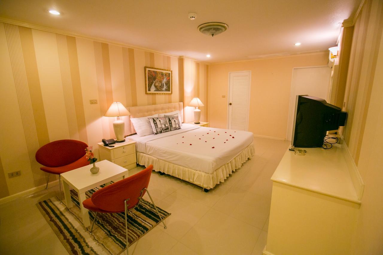 Le Paradis Bangkok Ngoại thất bức ảnh